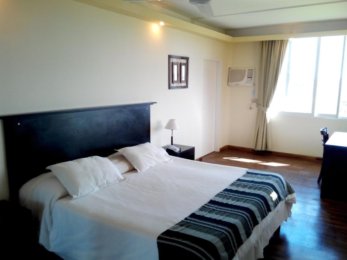 Manantiales Hotel De Turismo มอนเต กาเซรอส ภายนอก รูปภาพ