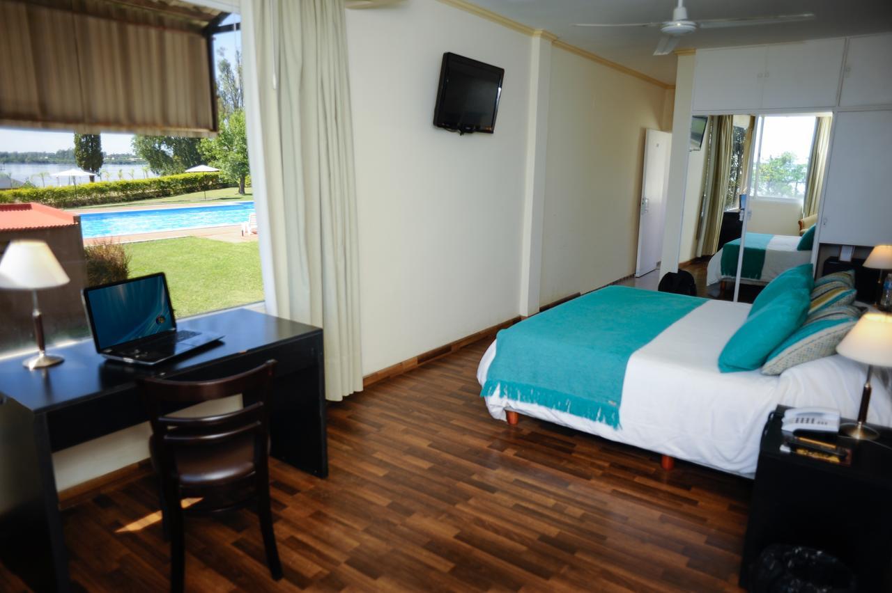 Manantiales Hotel De Turismo มอนเต กาเซรอส ภายนอก รูปภาพ